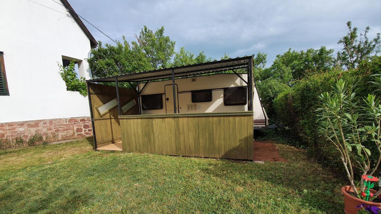 Mandel Camping Paloznak Cameră foto